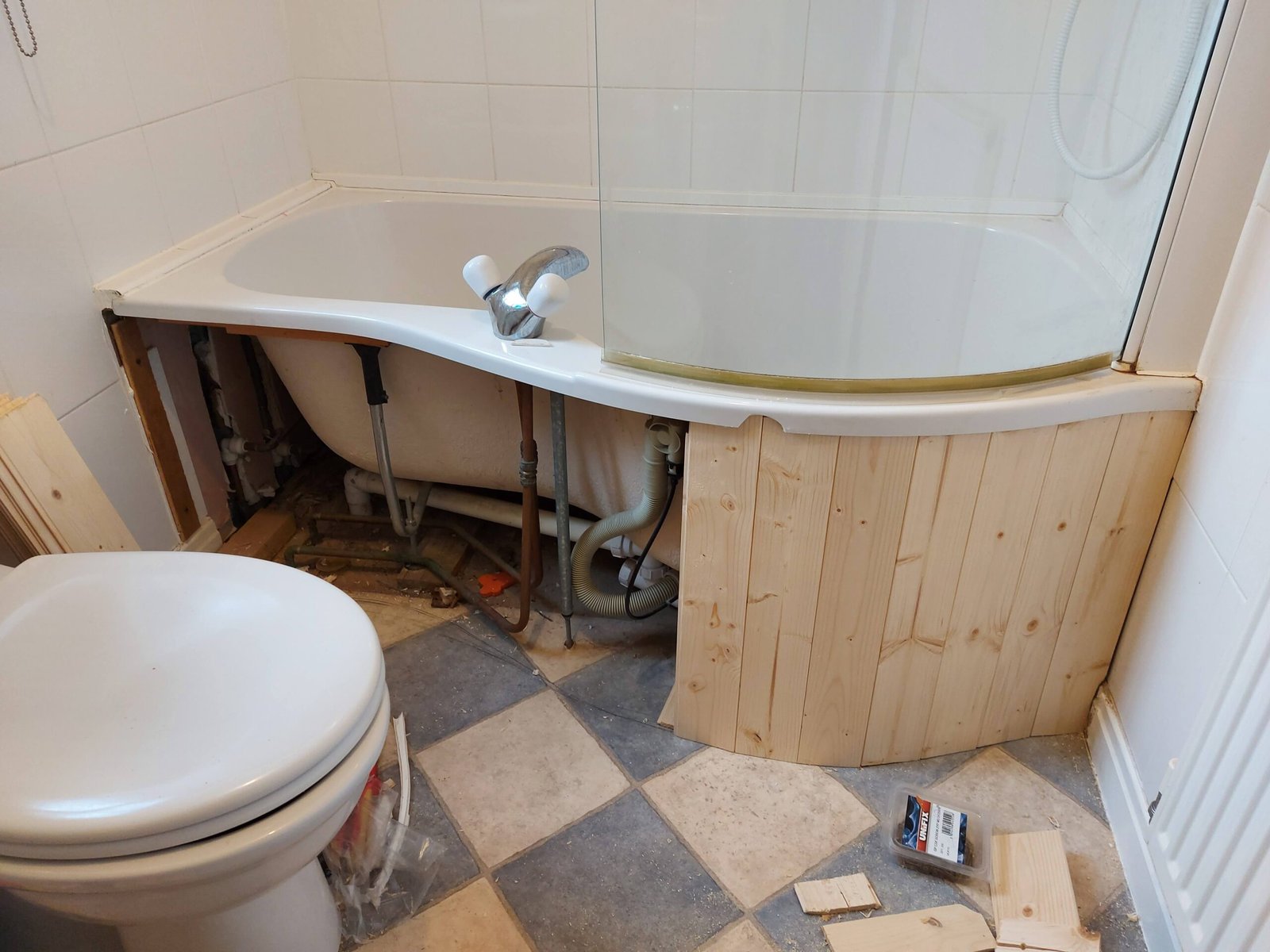 Bathroom-02 Before