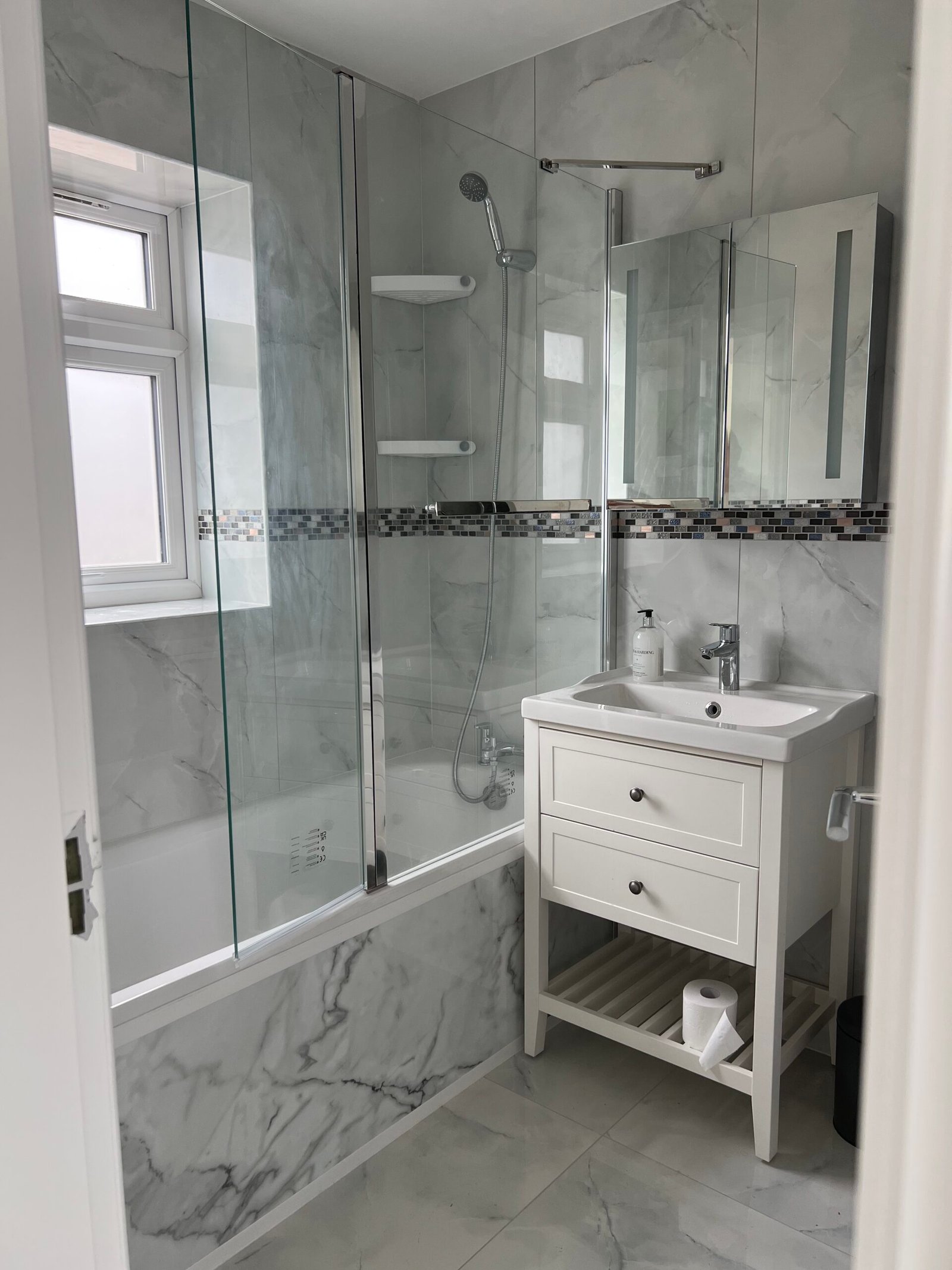 Extension Bathroom-02