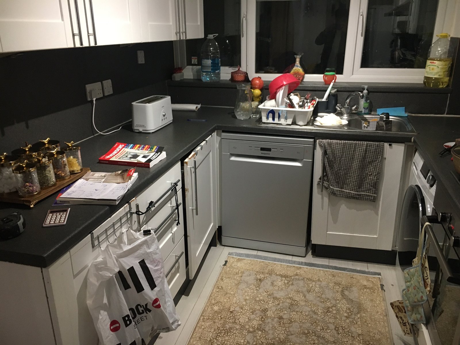 Shamal Kitchen-01 Before